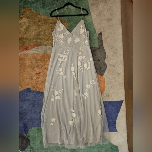 Anthropologie BHLDN Bethany Light Gray Floral Embroidered Dress - Picture 6 of 8